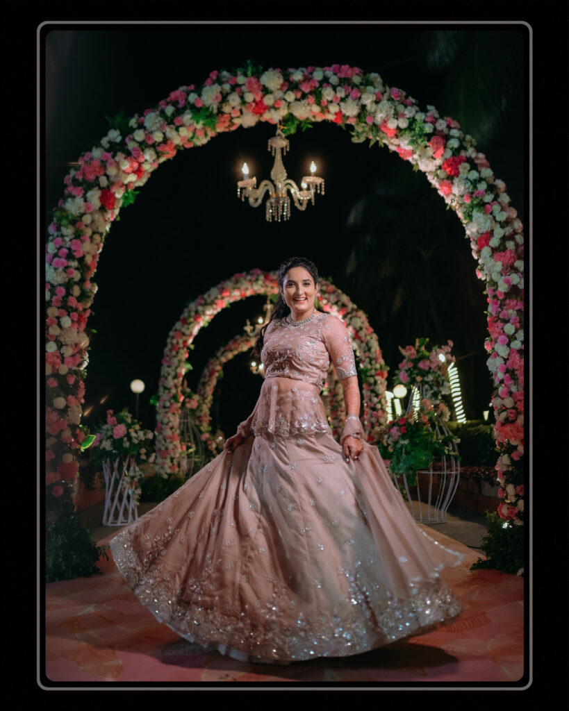 sangeet-bride-twirl-floral-arches-lonavala