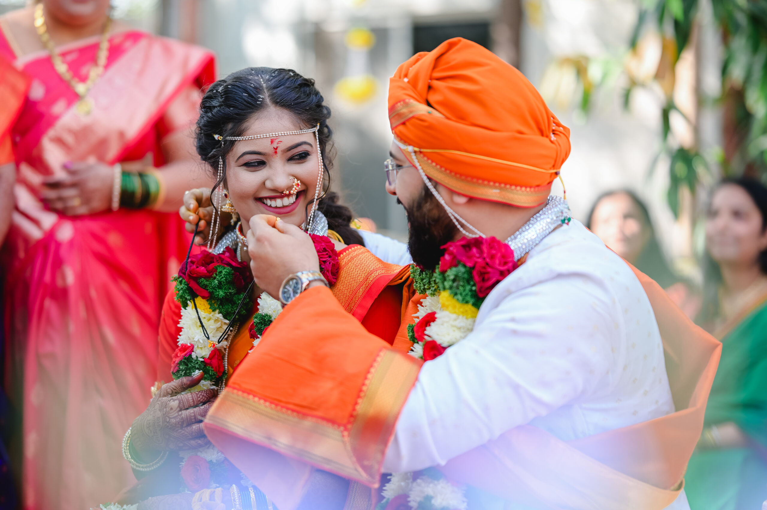 You are currently viewing Wedding Cinematography vs Traditional Video: What You Need to Know
