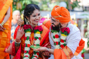 Read more about the article 7 Beautiful Traditional Wedding Photography Moments in Solapur
