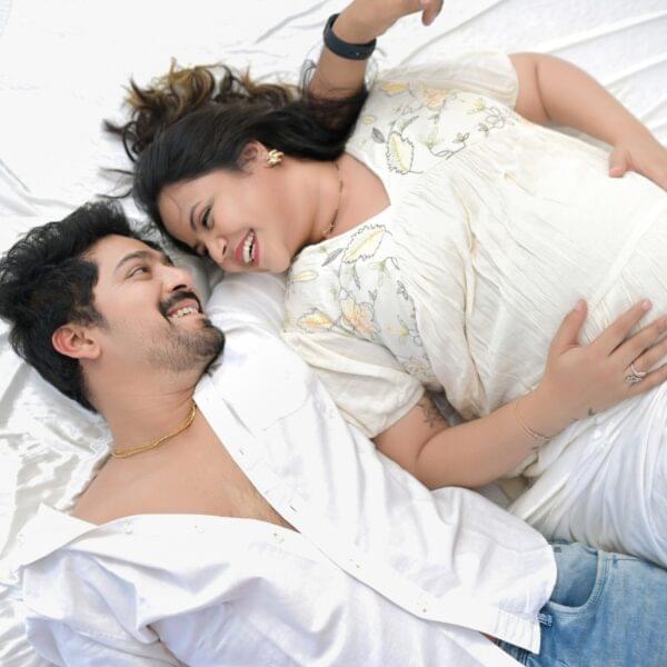 Couple maternity photography in Solapur with baby bump portrait